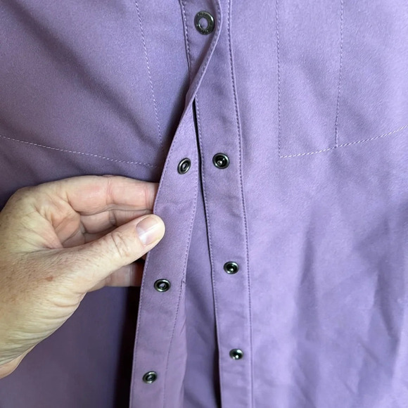 5.11 Tactical women’s snap button tailored short sleeve shirt size small - Picture 4 of 6
